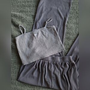 Bubdle Of Nike Light Gray Ribbed Crop Top And Lounge Pants